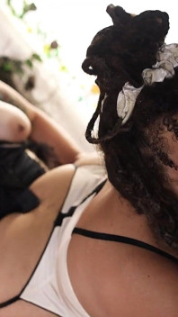 Göttin cleo und Rebel rocker - göttin reitet den strap