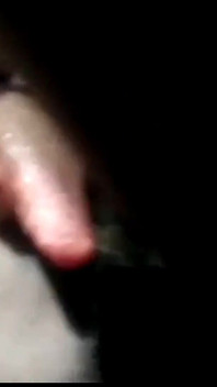 MILF Nikkie und ihre lesbischen teen freund/-freundin
