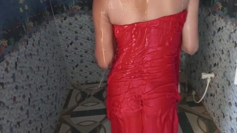 Ankurpriya000: Priya bhabhi nimmt bad in ihrem badezimmer - sexy
