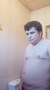 Jag försökte att dricka min urin men det gick inte upp tillräckligt hårt i munnen.