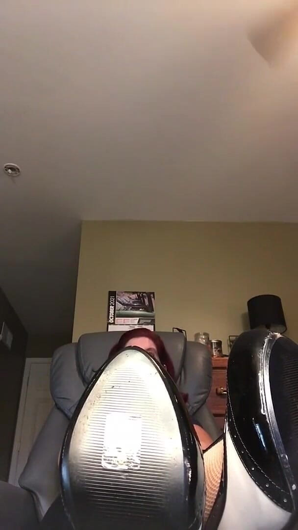 Giantess Gets Irritated (Erotically Ellie)