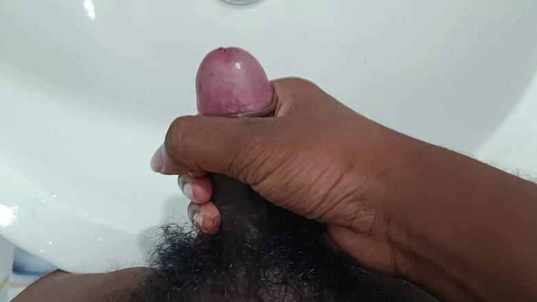 NewDickInTown: Pene Testa Rosa Sborra Nel Lavandino - Gustosa Sborra Da Un...