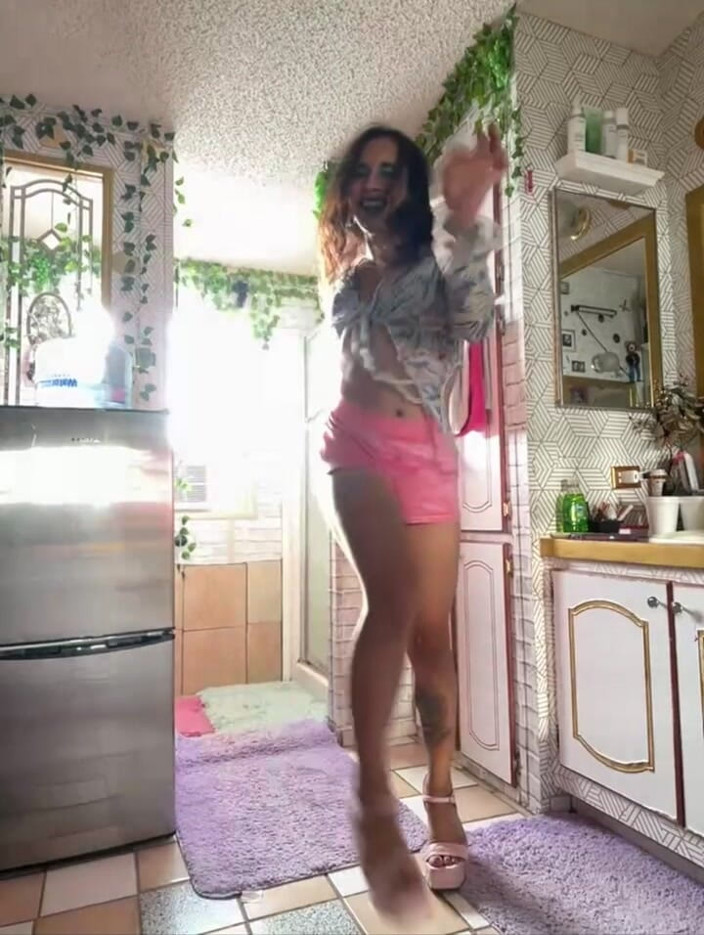 TSJade95: Remember to Be Happy