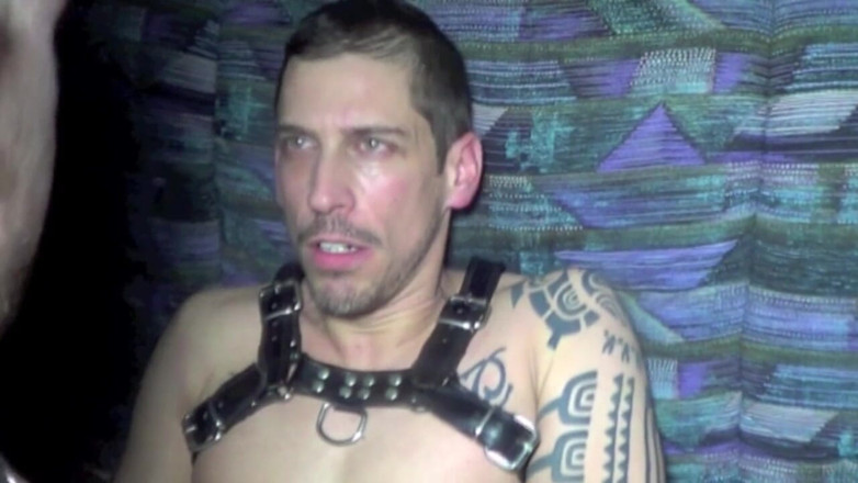 HUMLIATION AND SPANKING PORN: Hard sex humiliation wiht muscle boy in leather
