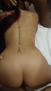 POV Amator Threesome Cu Două Pule Latine Încărcate Cu Mult Lapte