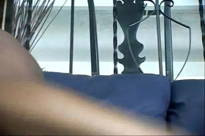 Team Busty: Team Busty Lola Solo