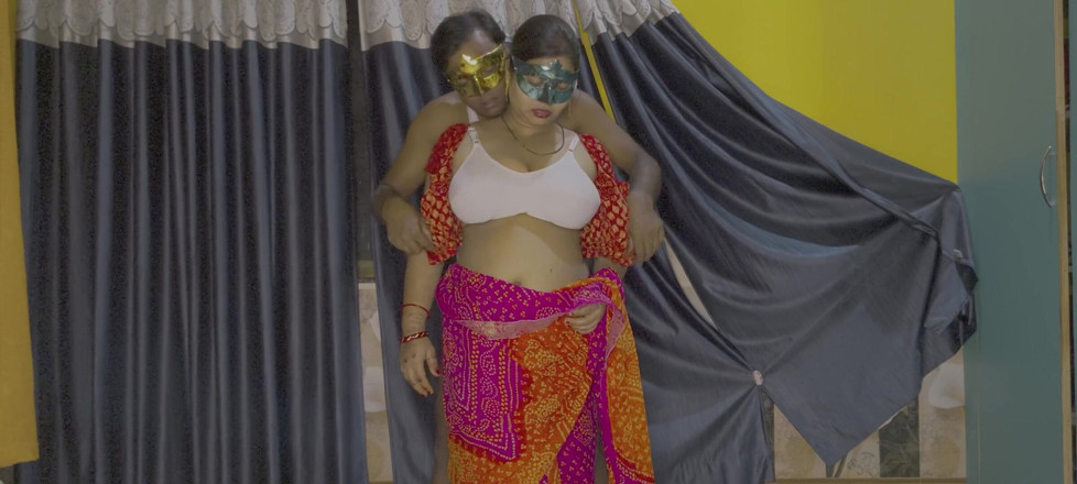 Desihoneycouple: Pooja bhabhi làm tình với dewar và phun nước của...