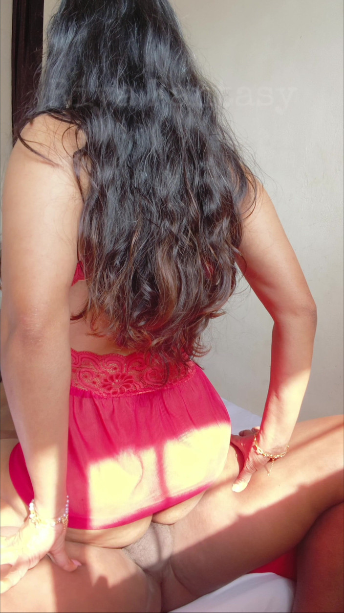 Yours fantasy: Seksi iç çamaşırı #26 sikişen kovboy kız amının içine boşalıyor