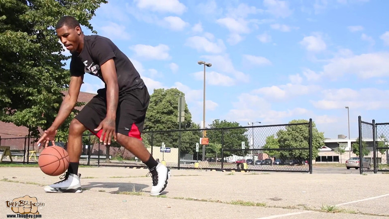 ThugBoy: Tyrelle - basket-ball en solo