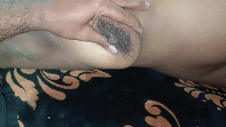 Jekka: Sorellastra fratellastro funking video molto piccante. Tamil ragazzo e ragazza...