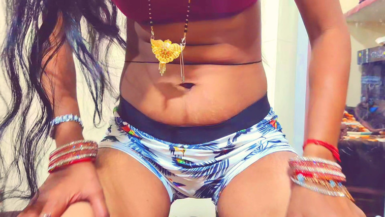 BadAim6: Індійська гаряча студентка