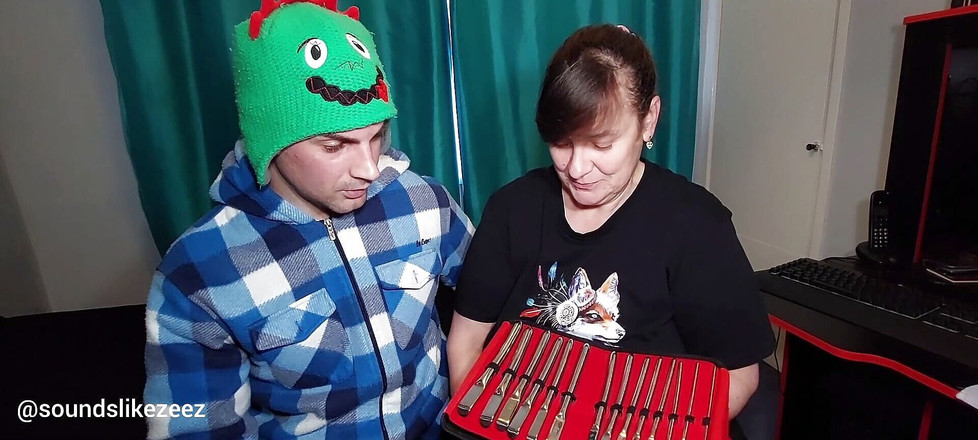 Soundslikezeez: Paní Erika zní pěkně!