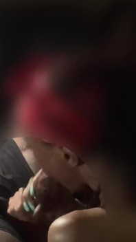 ¿Cómo se siente esto en tu polla papi?