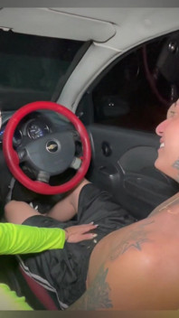 Zaplatím Uber orálním Sexem a Šukám Na Parkovišti U Svého Domu