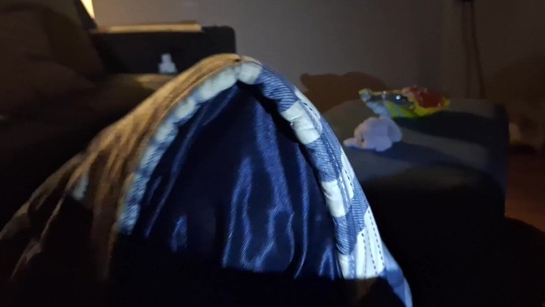 Fancydesire77: Платить ее мачехе за то, что она заземлила ее. Почему я!