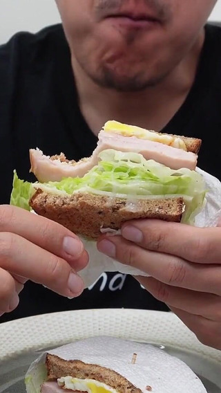 Asmr Asian Guy Cum Eating Breakfast Sandwich