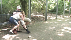 Slutty Milf: Azione all'aperto con una ragazza mora che succhia un meraviglioso...