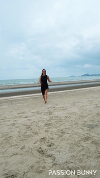 Sexy Tight Black Dress and Beauty Chill
