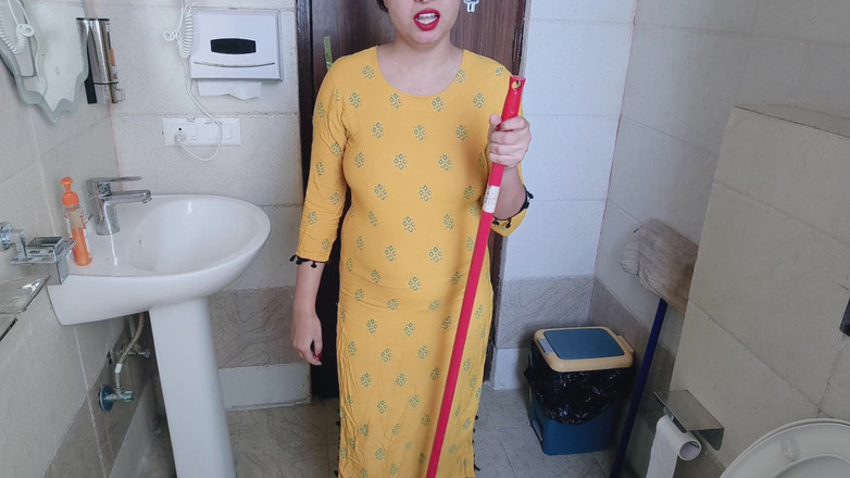 Saarabhabhi6: Індійський камвалі секс з чуваком за крадіжку грошей з гаманця хінді аудіо