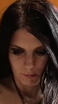 Gia Rossi se svléká Roztahuje růžovou