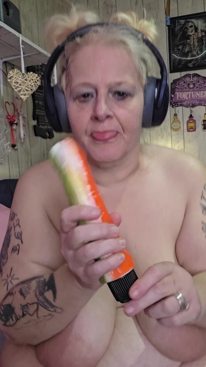 HerculesnVENUS: Big Piped Gagged v ústech této děvky Hag