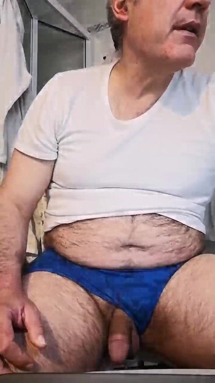 Setesesso7: Ich masturbiere meinen haarigen Arsch und masturbiere meinen harten Schwanz!