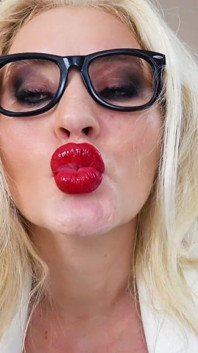 Kiss Cam