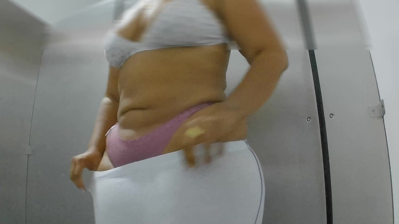 Katrina4deluxe: Bela bunda pega no banheiro
