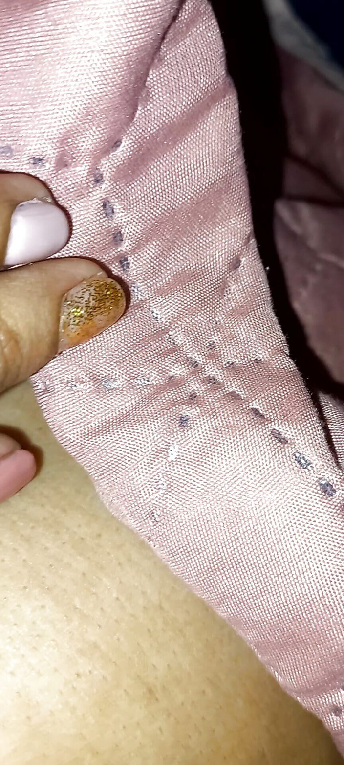 PATY PATY: Gadis sange ini bangun di tengah malam dengan memek dan...