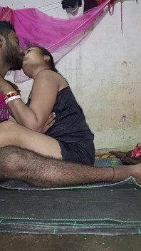 Suami Isteri – Video Seksi Deshi Penuh