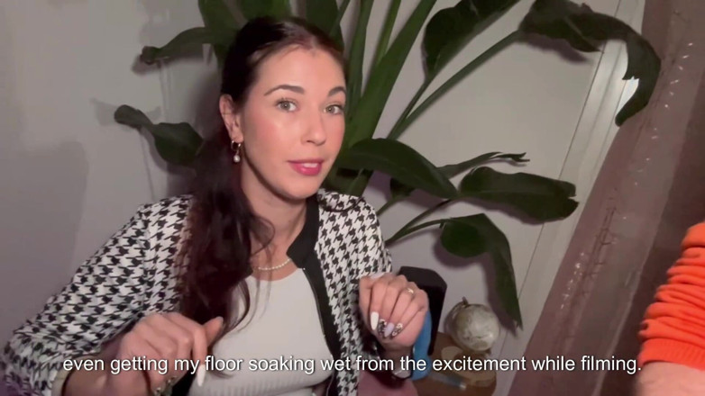 Queen Coquette: French Pegging - POV: Rispondo Alle Sue Domande, Poi Gli Scopo...