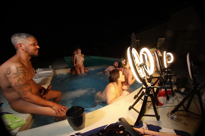 9 BlockVR: Hot Tub Live Orgy