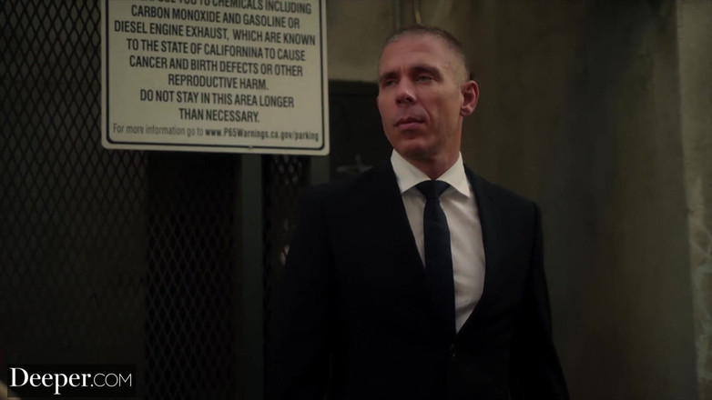 Deeper: Lebih mendalam. Sultry Sofi memanjakan nafsu sesat lelaki yang sudah...