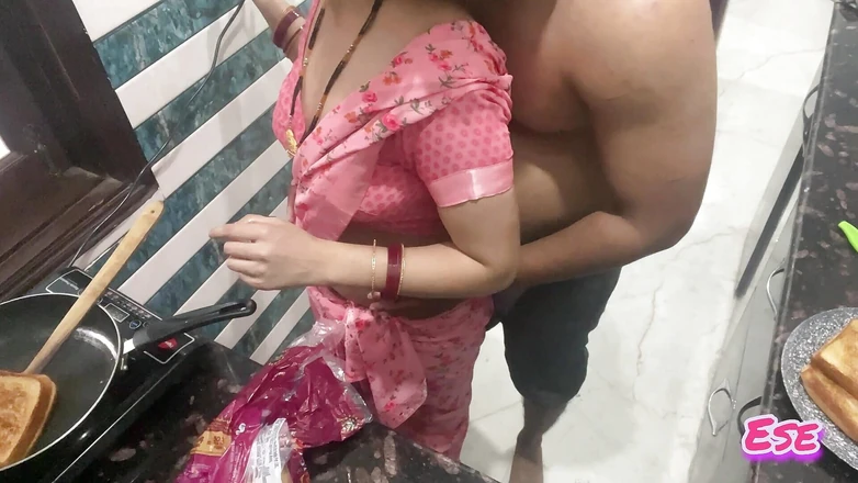 Sammy Sins: Я трахнул свою мачеху, пока она делала завтрак на кухне