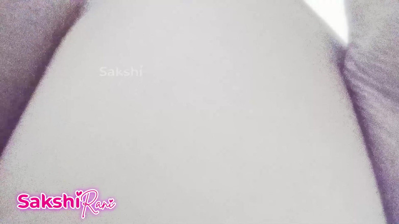 sakshi_raniii: Stepmom Was Applying Oil on the Pussy Stepson Secretly Saw...