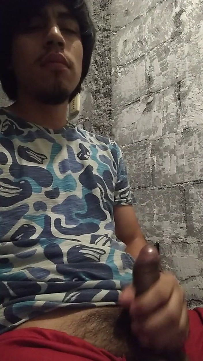 AlexAlejandro13: Mostrami la tua giornata arrapata