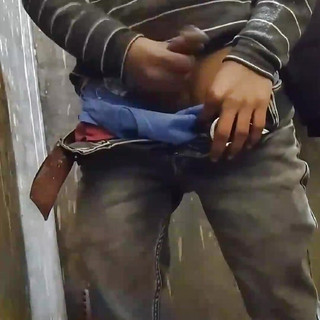 Blogs: Pěsti mě, jsem pryč