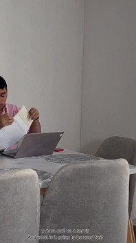 デカ尻秘書は仕事に失敗...