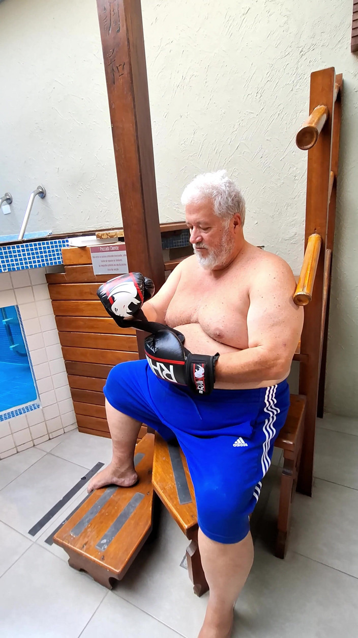 Punchbagplz: Sesja treningowa bokserska POV ojczyma szefa