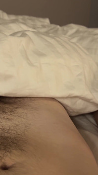 Ich wachte von handjob-stiefschwester auf - als sie sich abwendete, konnte ich nicht widerstehen und steckte schwanz in ihre muschi