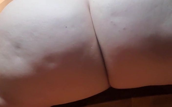 KinkyKatie: Black G-string and Booty Isolation! Two Things I Loove!