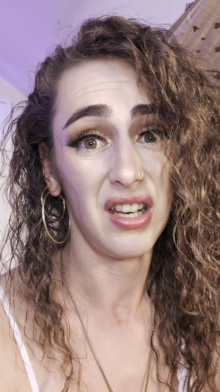 CecexoMonroe: Humillando tu pequeña polla - Cece Monroe humillación del pene pequeño...