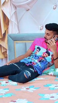 Indiana bonita sexy modelo seduzida e fodida duro por diretor