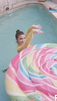 HD B2p gele jurk, roze, rode en transparante ballonnen