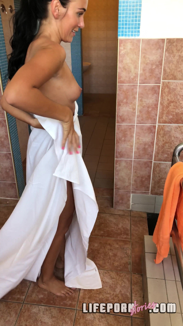 Life Porn Stories: Life Porn Stories 13 - Parte 1 Boquete para uma Rosa