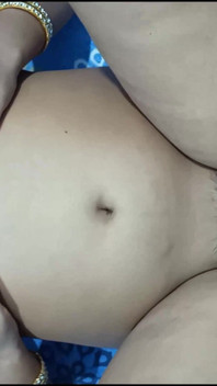 Junge sexy bhabhi wurde von devar großem schwanz gefickt, als sie allein war (hindi audio)