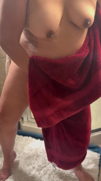 My Sweet Chubby Latina Wife Showering