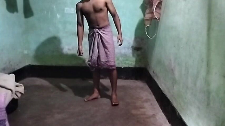 Desi Tits: Amigo heterosexual primera vez de captura en ropa interior twink...