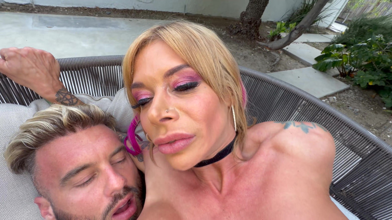 Alfiecinematic: Amazing Close up Blowjon with Sara St.clair in POV