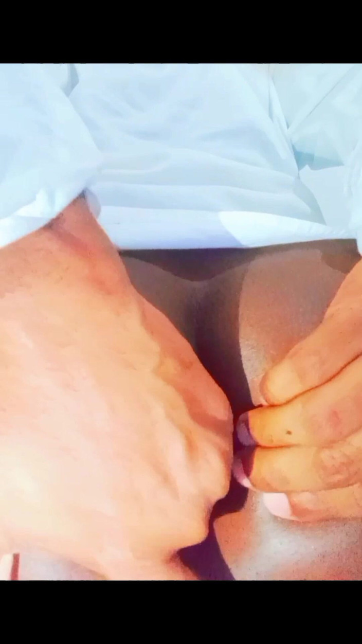 Nathashkajal: Desi boy mostrando seu cu